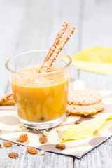 Coffee liqueur ingredients raisins bread sticks cookies