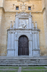 Puerta de Iglesia