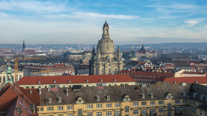 Fototapeta na wymiar Dresdenpanorama von der Kreuzkirche