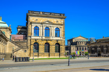 Obraz premium Famous Zwinger palace (Der Dresdner Zwinger) Art Gallery of Dresden, Saxony, Germany