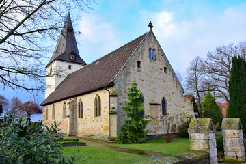 Fototapeta na wymiar St. Nicolai in Wiedensahl