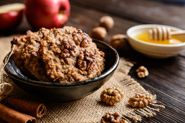 Apple cookies with walnut, honey, oatmeal and cinnamon