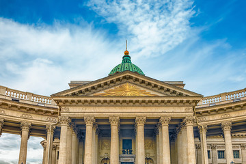 Fototapeta na wymiar Facade and colonnade of Kazan Cathedral in St. Petersburg, Russi
