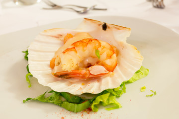 Delicious appetizer of shrimp in the shell