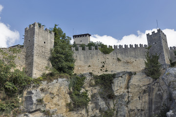 Fototapeta premium Guaita fortress, oldest and most famous tower on San Marino.