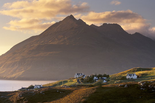 Croftship of Elgol, Loch Scavaig and Black Cuillins with Gars bleinn, 895 m behind, Isle of Skye, Inner Hebrides, Scotland
