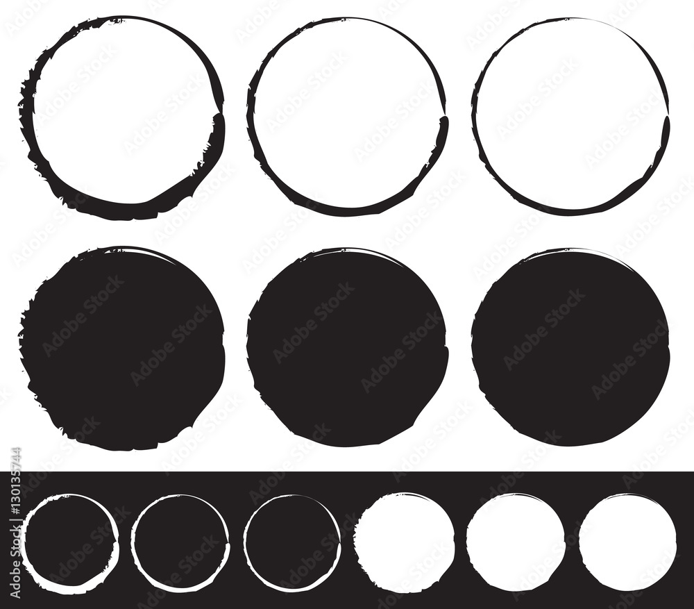 Poster grungy circle element set - circles with smudged, smeared paint