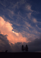 Obraz premium Sky and the Earth