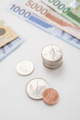 Korean currency. Korean money. don. 돈. 지폐. 동전