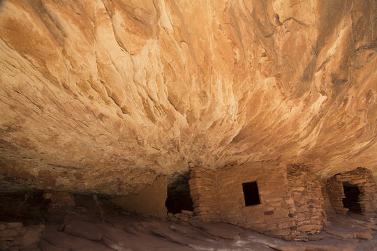 House on Fire Ruins, Anasazi Culture, over 800 years old, Mule Canyon, Cedar Mesa, Utah