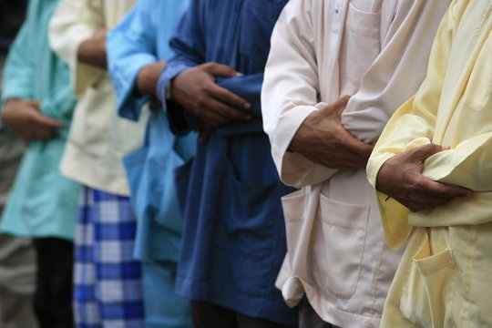 Friday prayers. Masjid Kampung mosque, Kuala Lumpur, Malaysia