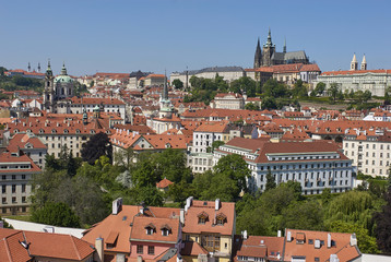 Fototapeta premium Panorama of Prague Castle and St. Vitus cathedral, Prague, Czech Republic. Unique view from a hot air balloon