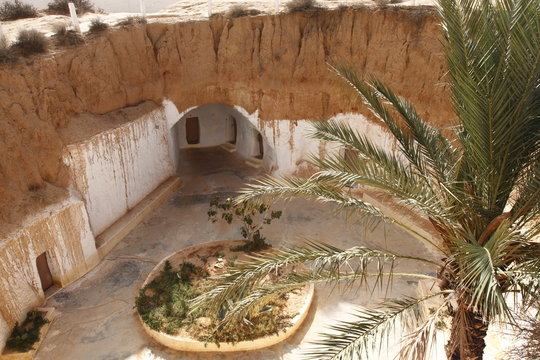 Troglodyte pit home, Berber underground dwellings, Matmata, Tunisia
