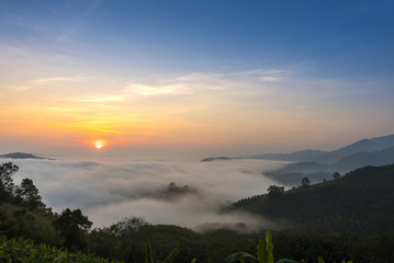 Obraz premium Mountain Mist at Sunrise, Phu Huay Isan, Nongkhai, Thailand