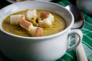 Cream soup with canned pea soup with croutons.