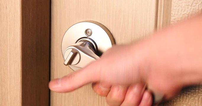 Close door and lock