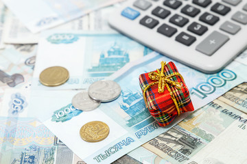New Year's gift, the Russian money and the calculator