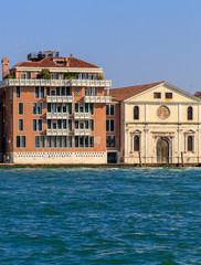 Obraz premium Colorful weathered facades of old venetian buildings