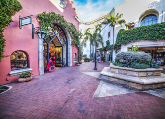 Fototapeta na wymiar small square in Santa Barbara