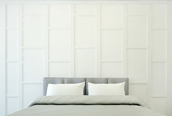 White minimal bedroom desgin