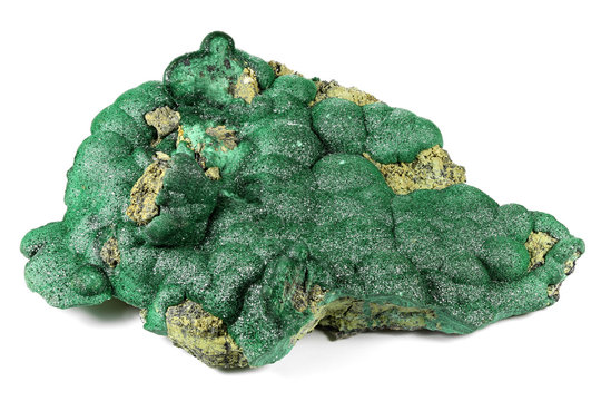 Malachit aus Kolwezi/ Demokratische Republik Kongo isoliert auf wei&szlig;em Hintergrund