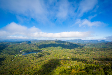 Fototapeta na wymiar View of the Blue Ridge Mountains and Grandfather Lake from Grand