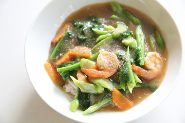 Hong kong fried noodle with seafood