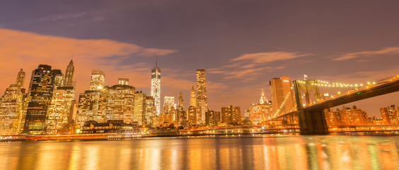 Night view of Manhattan and Brooklyn bridge