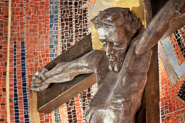 figura Chrystusa ukrzyżowanego z bydgoskiej Bazyliki św. Wincentego a Paulo © motke