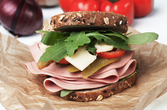 Baloney sandwich