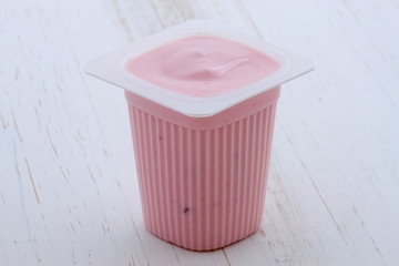 strawberry yogurt