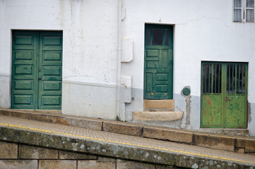 doors in portugal