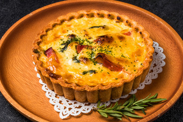 キッシュ　フランス料理　 Quiche French food 