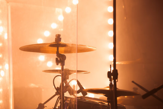  Drum set, cymbals and blurred lights
