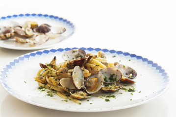 piatto pasta trenette con vongole veraci