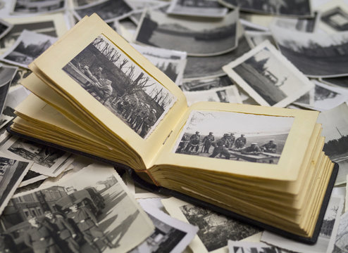 altes fotoalbum mit bildern vom krieg 1940