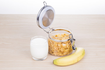 breakfast with cereal and milk,banana

