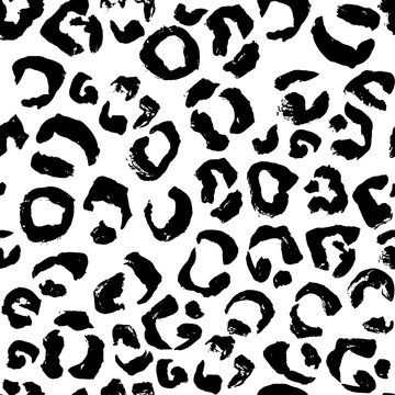 Vector illustration Leopard print seamless pattern. Black and white background
