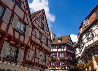 Visitando la pintoresca ciudad de Colmar en Francia, en el verano de 2016 OLYMPUS CAMERA DIGITAL