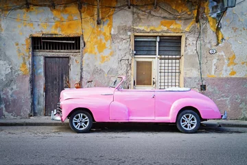 Papier Peint photo Havana Voiture américaine classique dans la rue de La Havane, Cuba
