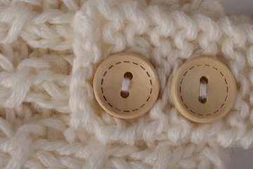 knit teture with button