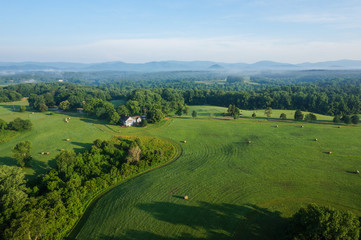 Fototapeta na wymiar Farm in Albemarle County, Virginia