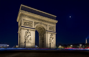 Fototapeta na wymiar Arc de Triomphe at night in Paris France