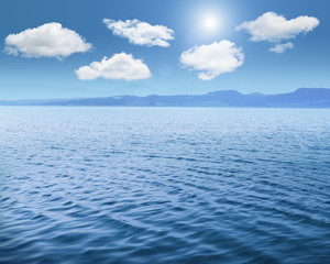 Fototapety  Niebieski pejzaż morski