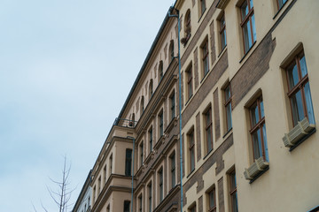 Fototapeta na wymiar old orange facade at berlin