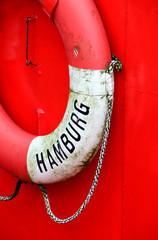 Rettungsring mit Hamburg