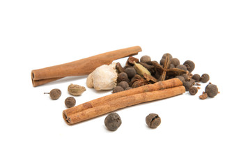 set of spices for mulled wine
