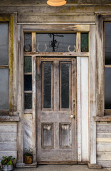 Fototapeta na wymiar Old wooden entrance door