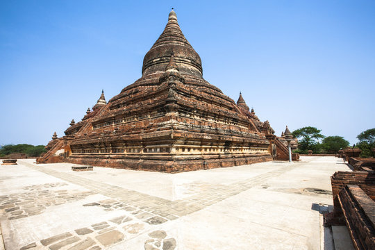 Mingalazedi Pagoda, a Buddhist stupa located in Bagan (Pagan)