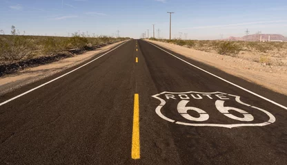  Landelijke Route 66 Tweebaans historische snelweg Gebarsten asfalt © Christopher Boswell